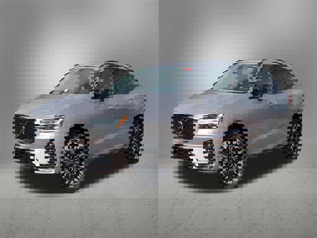 Used 2026 Volvo XC60 B5 Plus w/ Protection Package Premier image 1