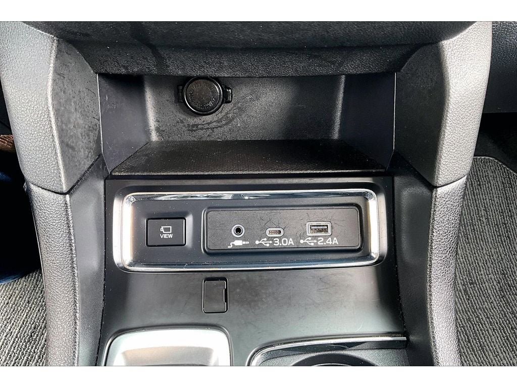 Used 2024 Subaru Ascent Limited w/ Technology Package AWD/4WD image 27