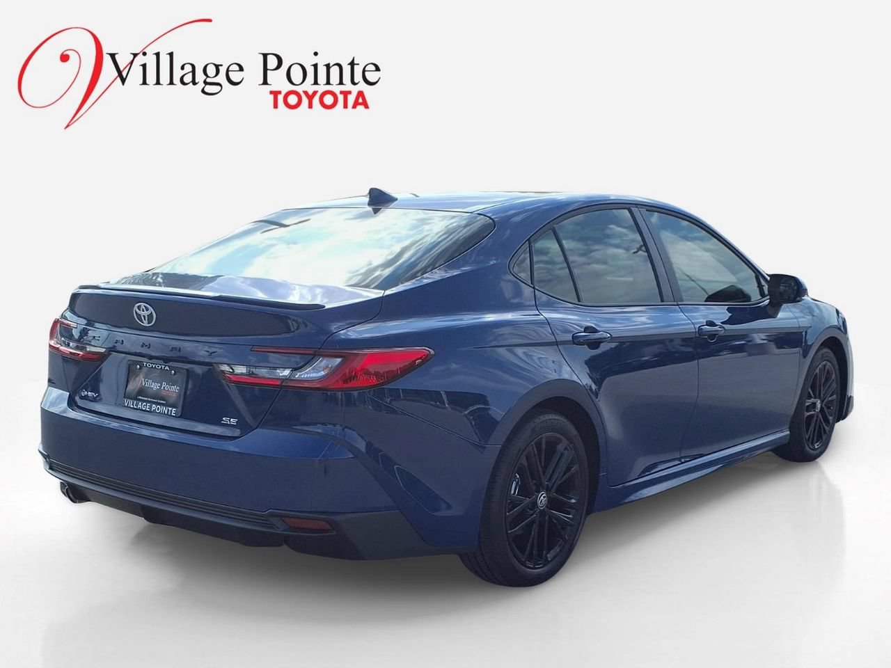 Used 2026 Toyota Camry SE w/ Convenience Package FWD image 5