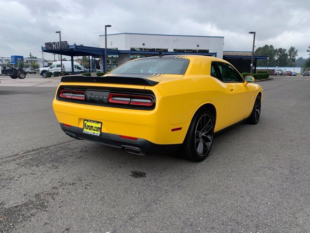 Used 2018 Dodge Challenger R/T Plus RWD image 5
