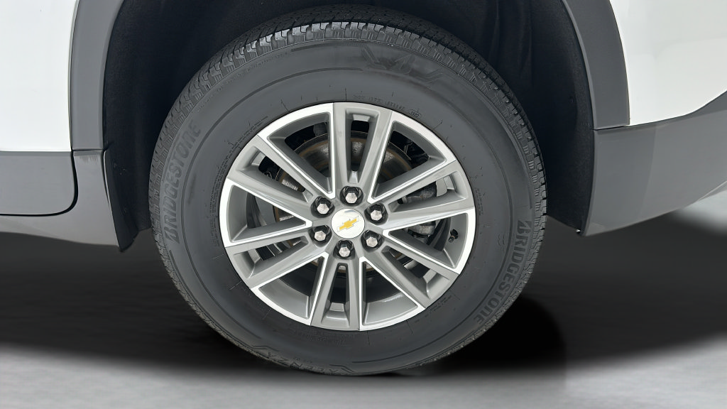 Used 2023 Chevrolet Traverse LT w/ LPO, Floor Liner Package AWD/4WD image 8
