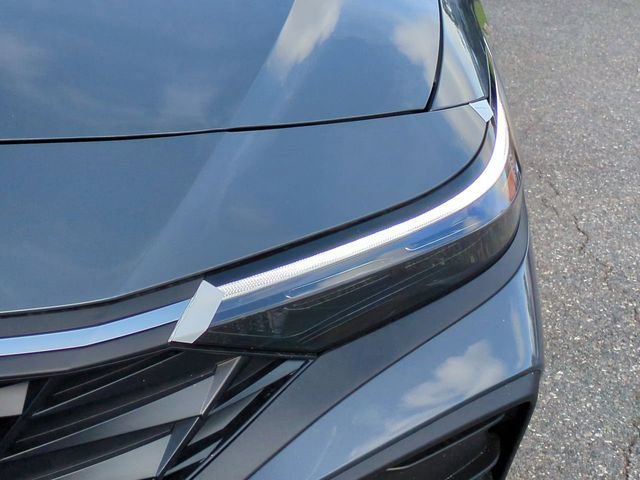 New 2026 Hyundai Elantra Sport FWD image 10