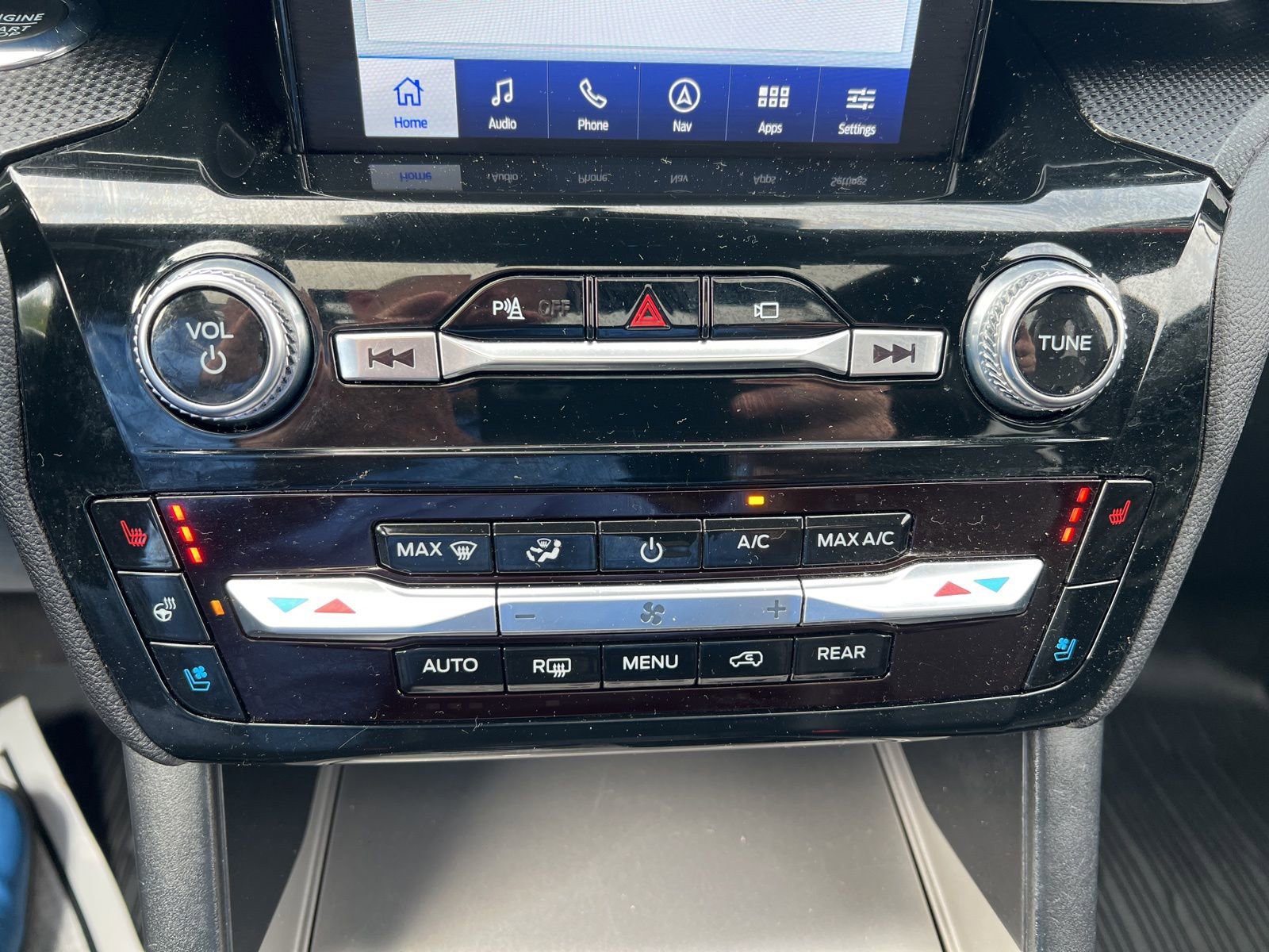 Used 2022 Ford Explorer ST w/ Equipment Group 401A image 27