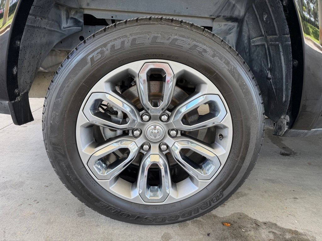 Used 2020 RAM 1500 Laramie w/ Sport Appearance Package AWD/4WD image 27