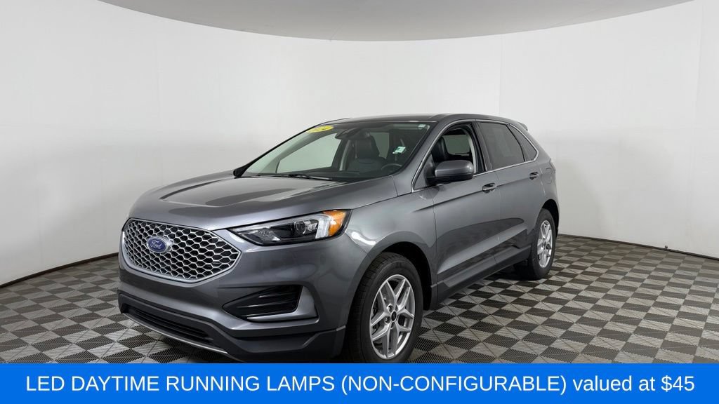 Used 2024 Ford Edge SEL AWD/4WD image 3