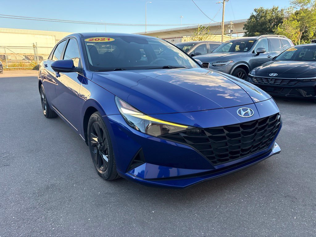 Used 2021 Hyundai Elantra SEL FWD image 1