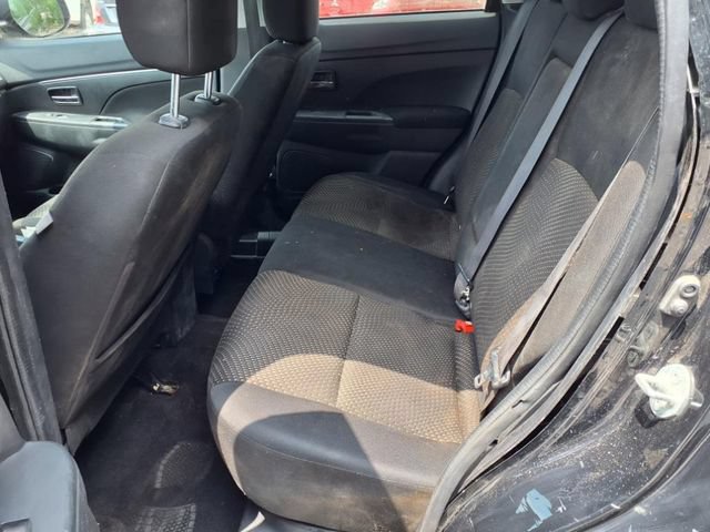 Used 2016 Mitsubishi Outlander Sport ES FWD image 9