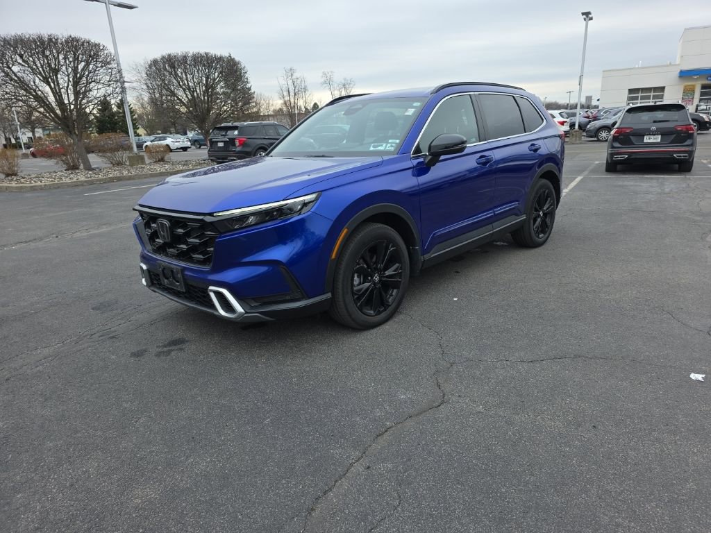 Used 2023 Honda CR-V Sport Touring image 3