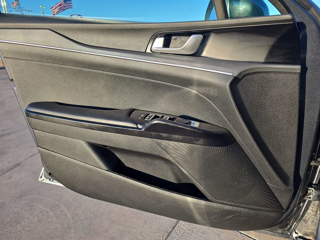 Used 2023 Kia K5 LXS image 26