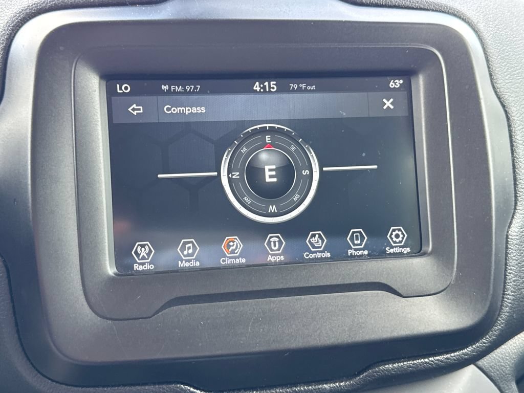 Certified 2020 Jeep Renegade Limited w/ Safety and Security Group AWD/4WD image 29