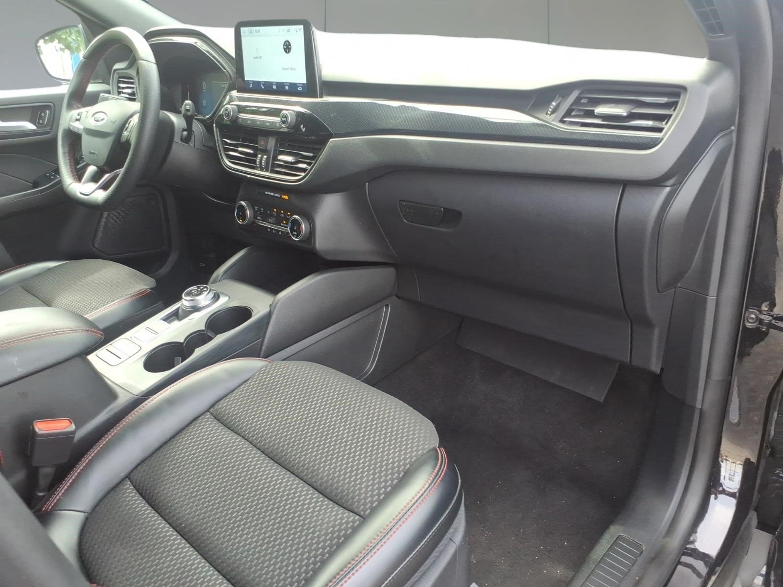 Used 2024 Ford Escape ST-Line AWD/4WD image 7