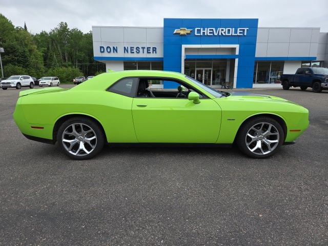 Used 2015 Dodge Challenger R/T Plus RWD image 21