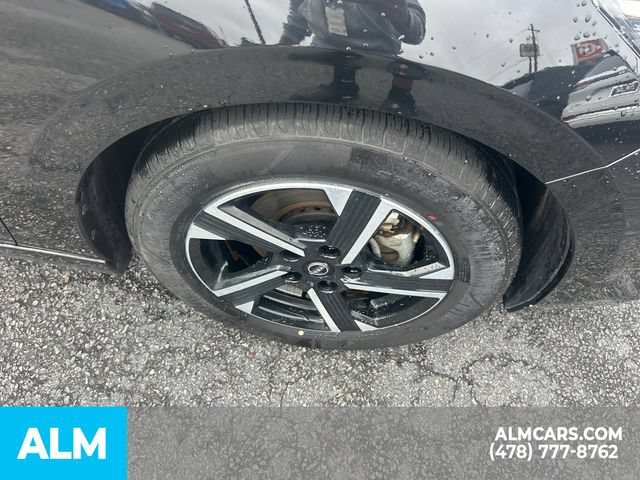 Used 2024 Nissan Sentra SV FWD image 12