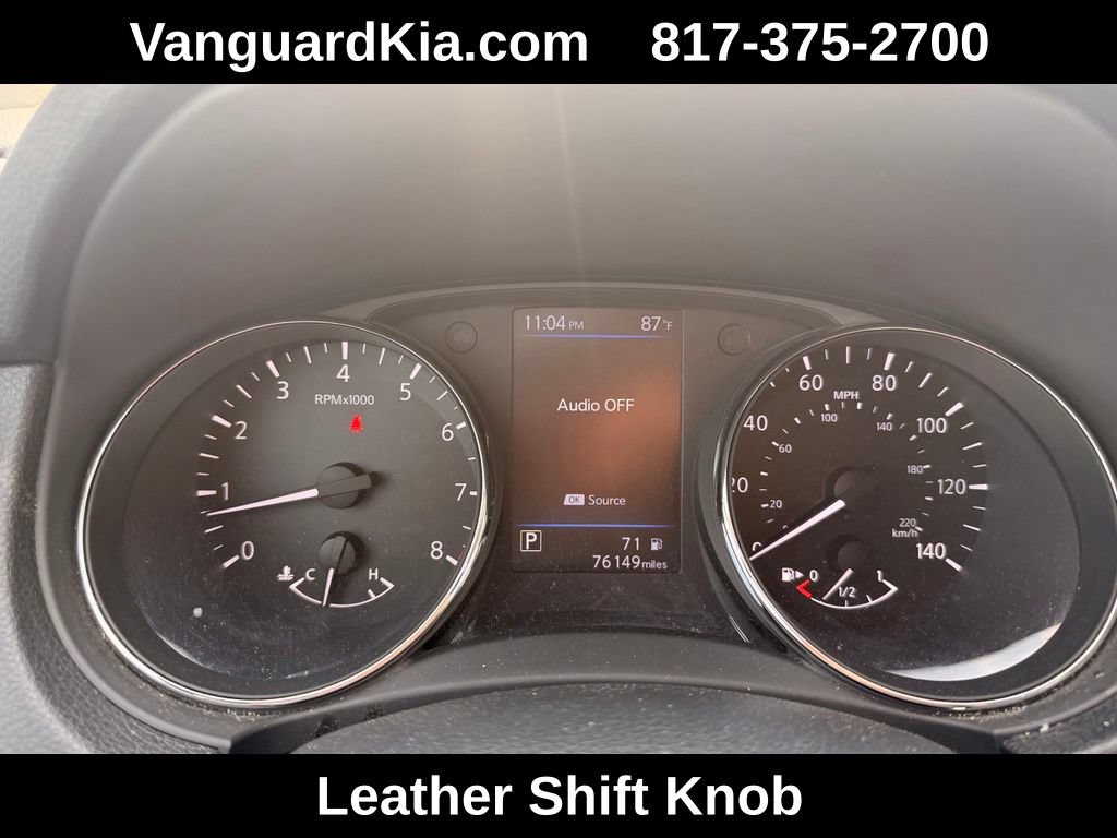 Used 2018 Nissan Rogue SV FWD image 19