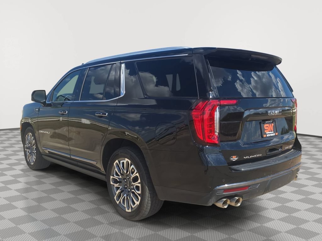 Used 2024 GMC Yukon Denali Ultimate AWD/4WD image 5