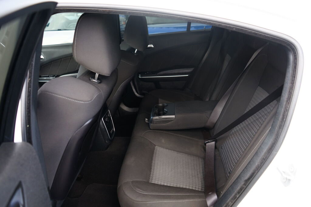 Used 2020 Dodge Charger Scat Pack w/ Navigation & Travel Group image 15