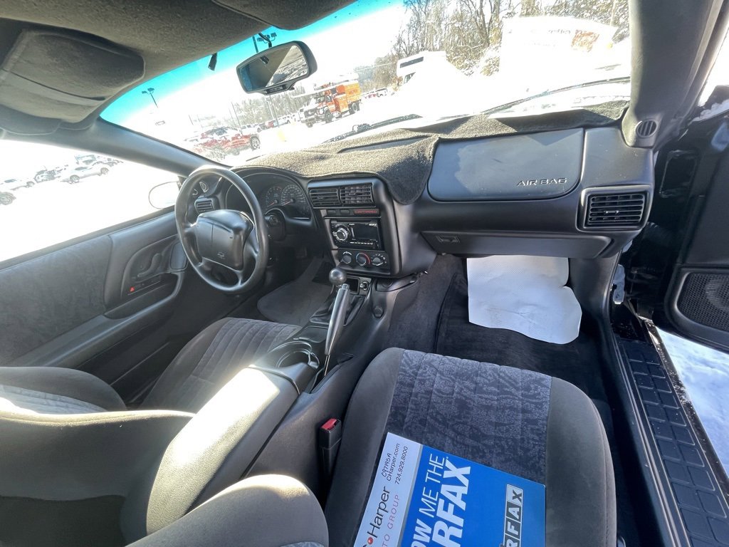 Used 2000 Chevrolet Camaro Z28 image 10