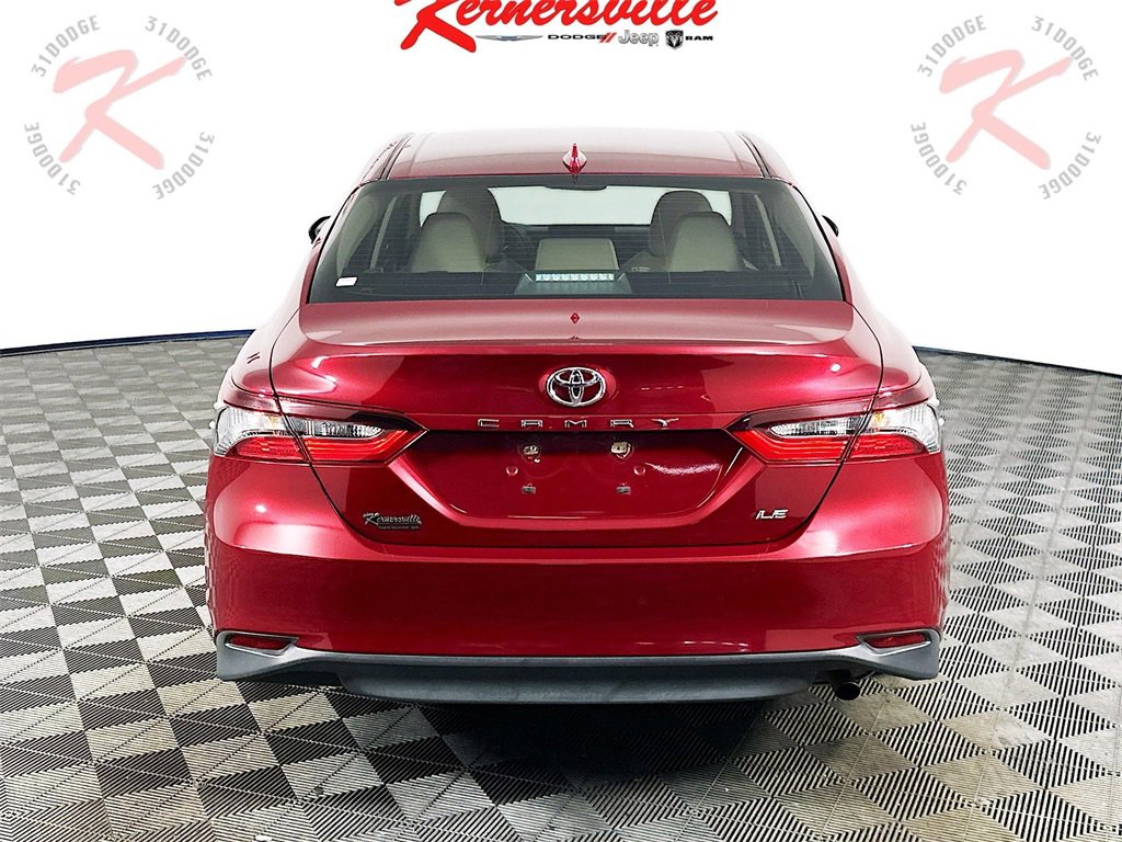 Used 2021 Toyota Camry LE image 6