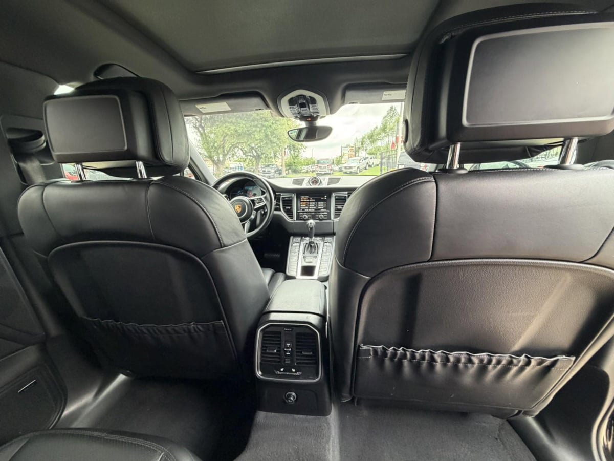 Used 2016 Porsche Macan S image 20