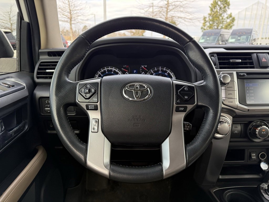 Used 2016 Toyota 4Runner SR5 image 14