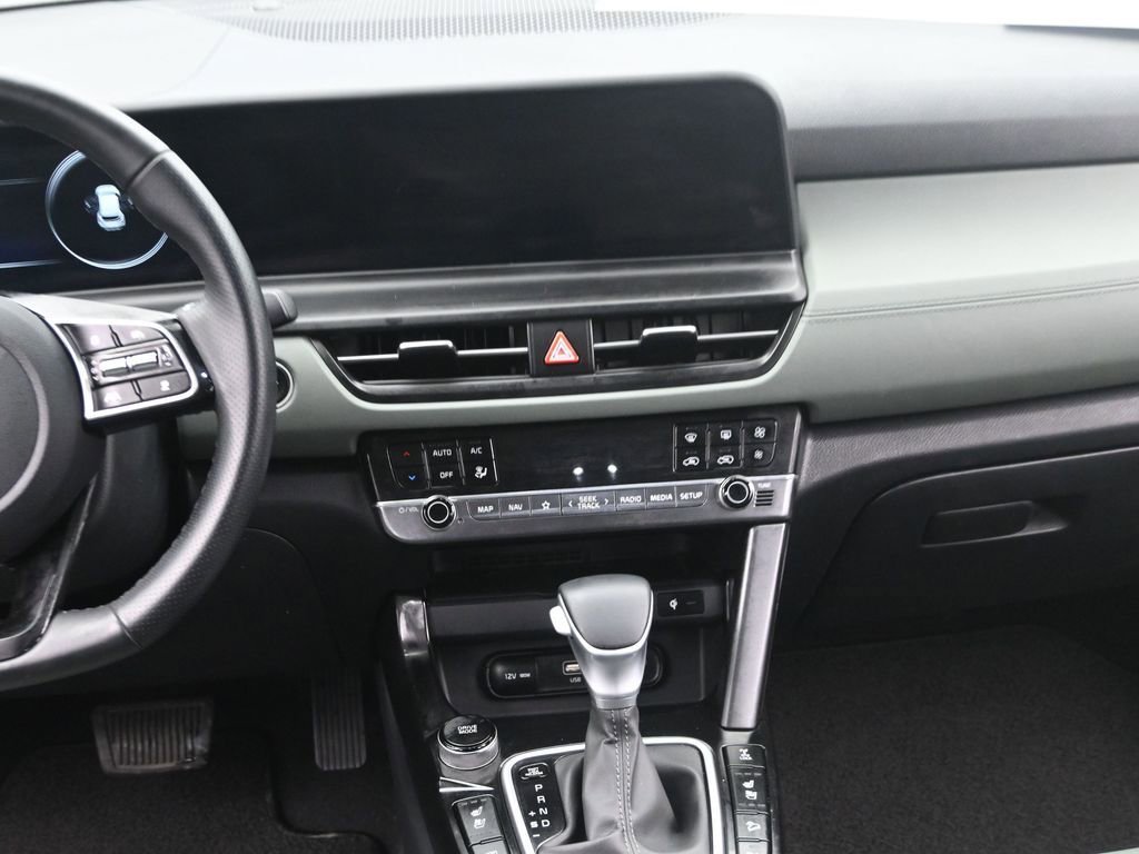 Used 2025 Kia Seltos SX w/ SX Sunroof Package image 25