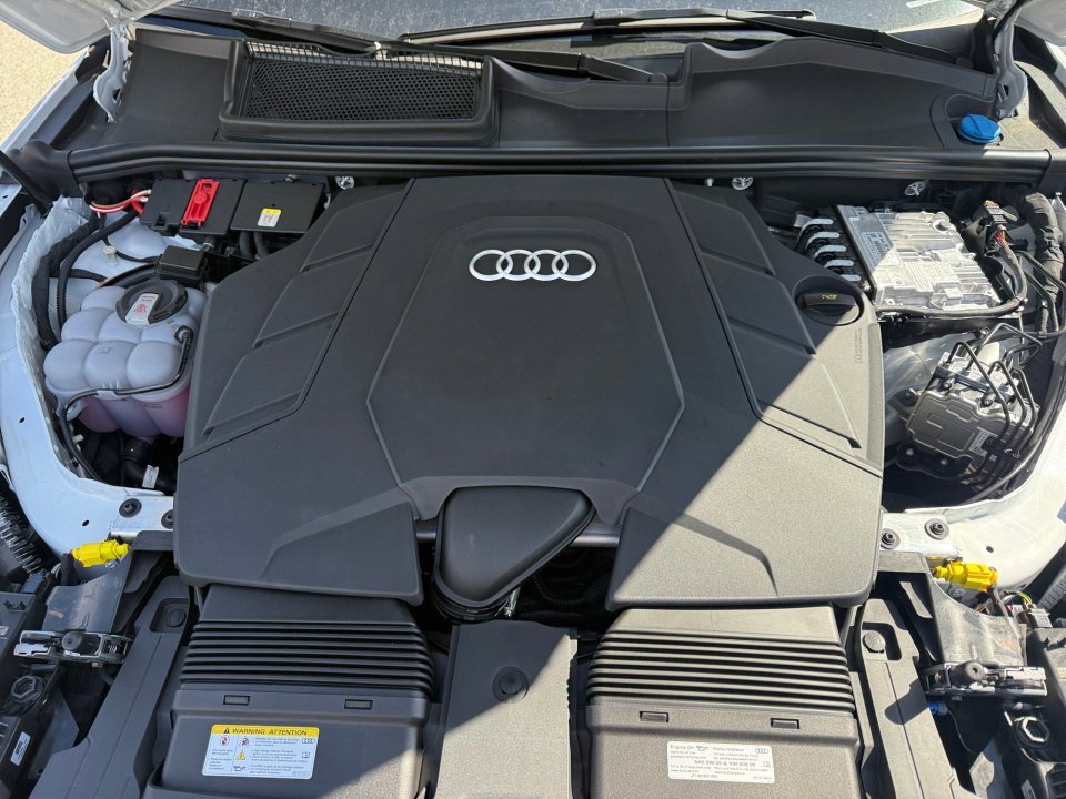 New 2026 Audi Q7 3.0T Premium Plus image 16