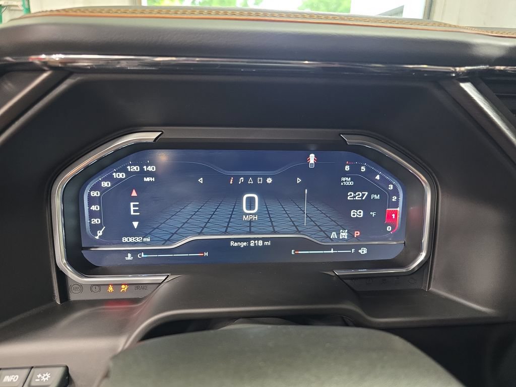 Used 2023 GMC Sierra 1500 AT4 w/ Technology Package AWD/4WD image 18