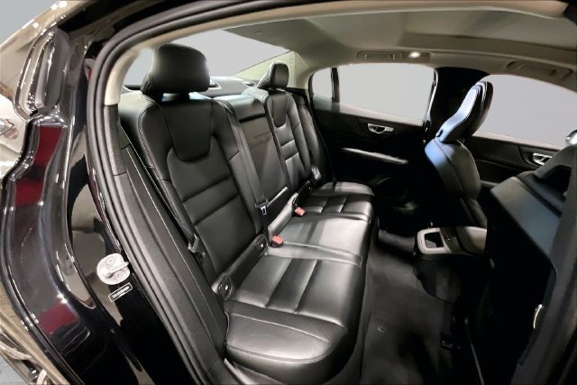 Used 2024 Volvo S60 B5 Core w/ Climate Package AWD/4WD image 29