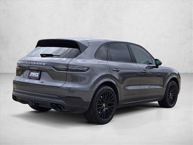 Used 2023 Porsche Cayenne AWD/4WD image 5