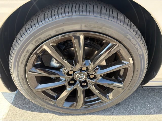 Used 2025 MAZDA MAZDA3 s Sport FWD image 9