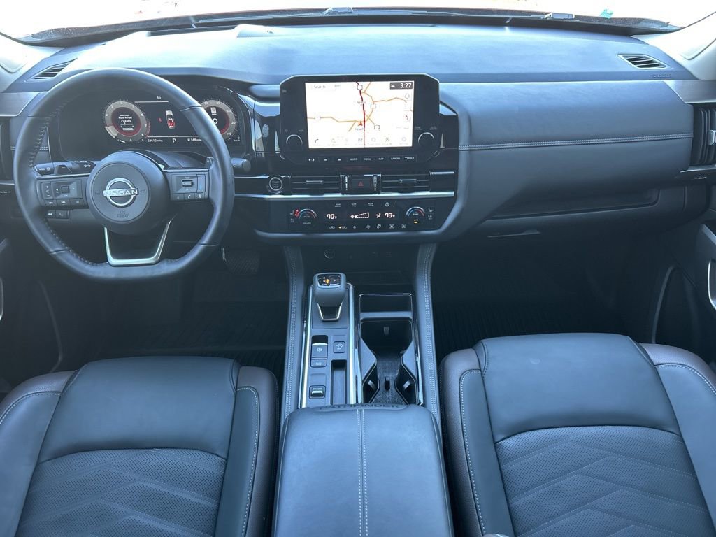 Used 2024 Nissan Pathfinder Platinum image 22