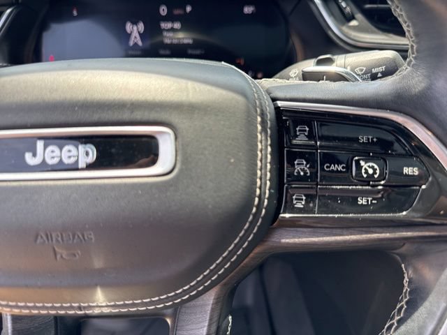 Used 2021 Jeep Grand Cherokee L Overland w/ Luxury Tech Group IV AWD/4WD image 44