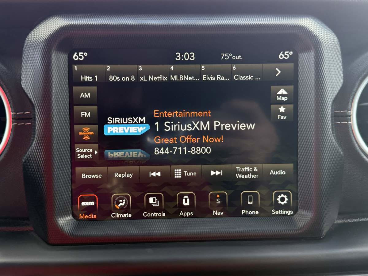 Used 2022 Jeep Wrangler Unlimited Sahara 4xe image 35