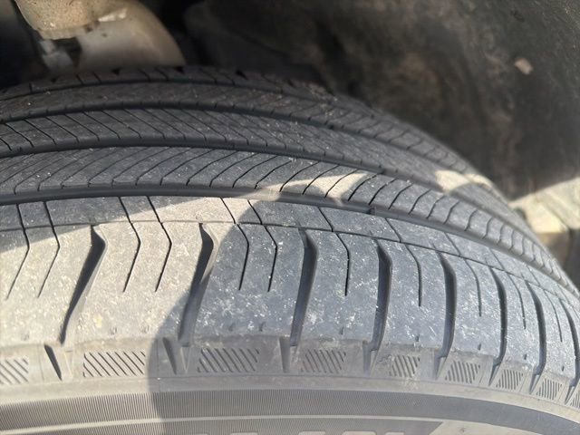 Used 2024 Mercedes-Benz GLC 300 4MATIC image 6