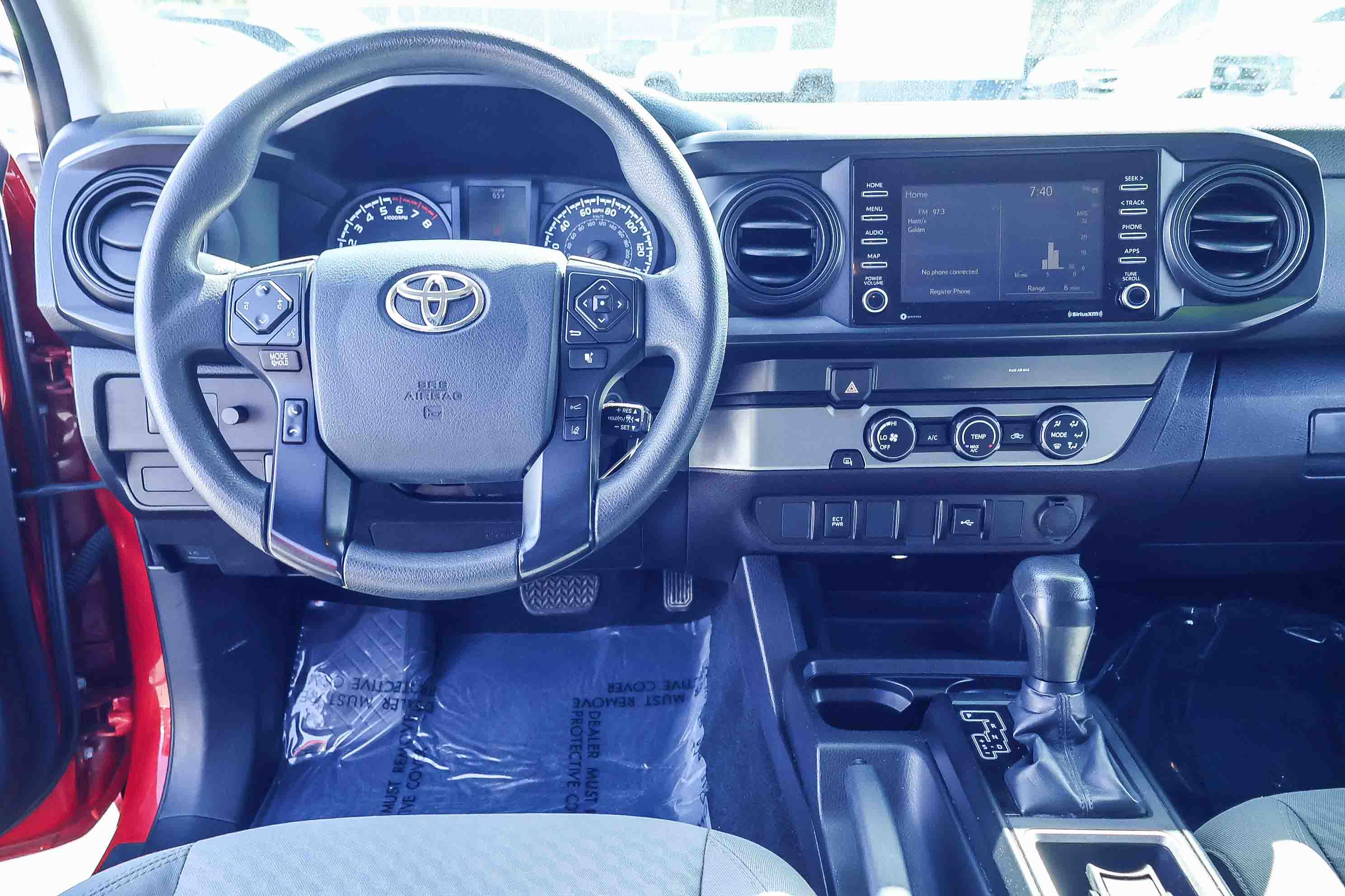 Used 2020 Toyota Tacoma SR RWD image 3