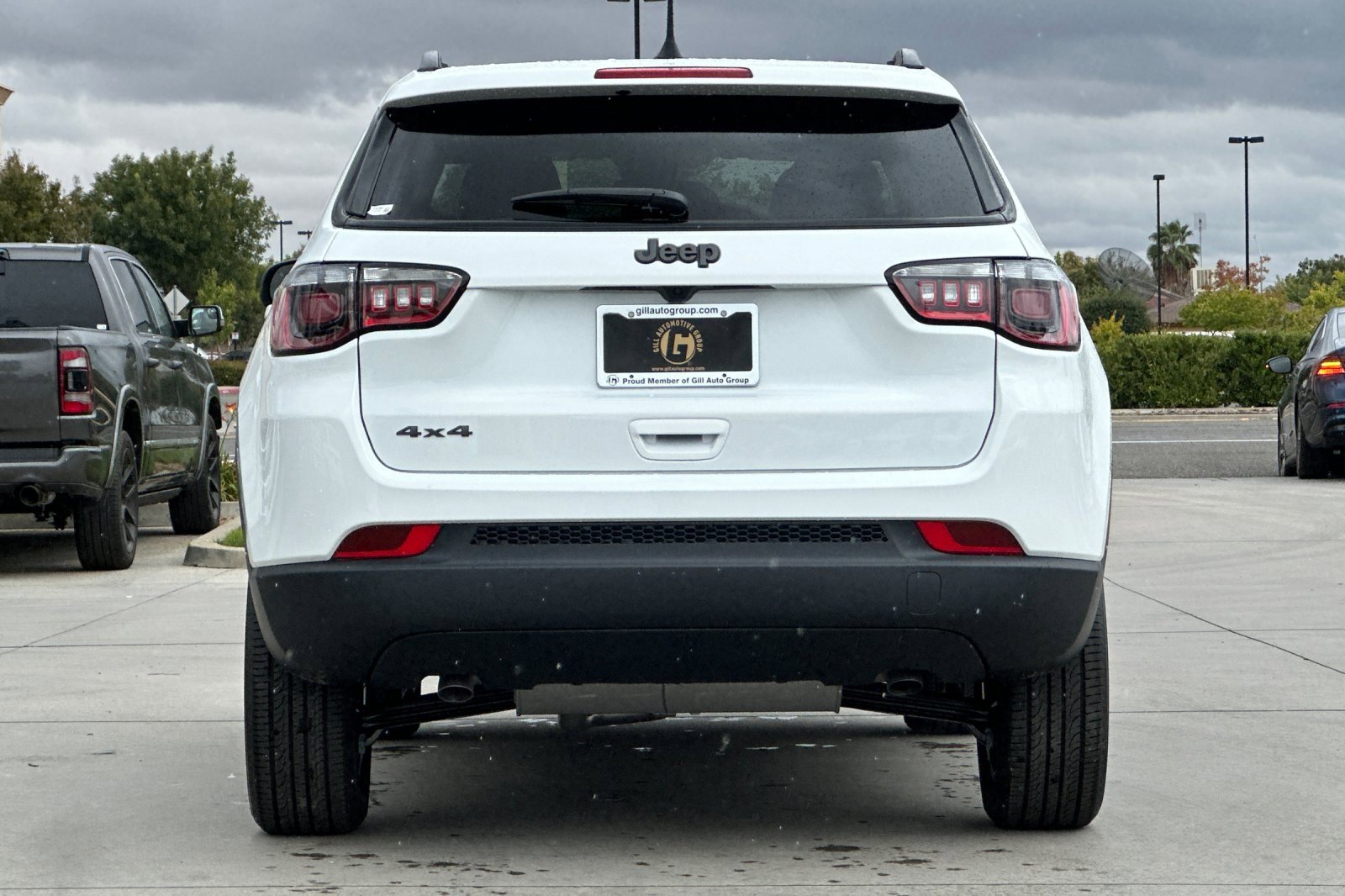 New 2026 Jeep Compass Latitude image 5