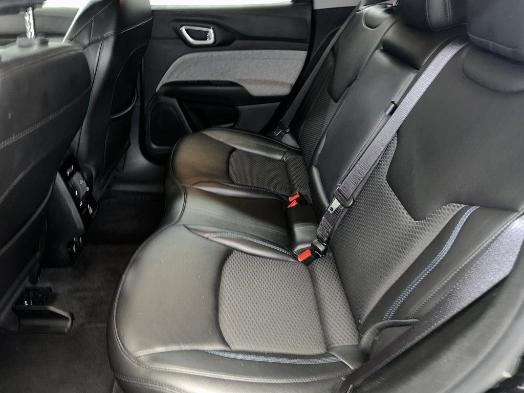 Used 2022 Jeep Compass Latitude w/ Convenience Group image 17
