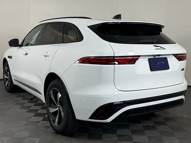 New 2026 Jaguar F-PACE R-Dynamic S image 4