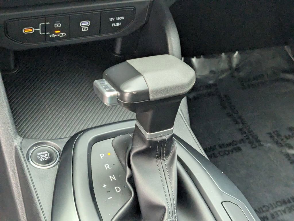 Used 2025 Kia K4 LXS image 17