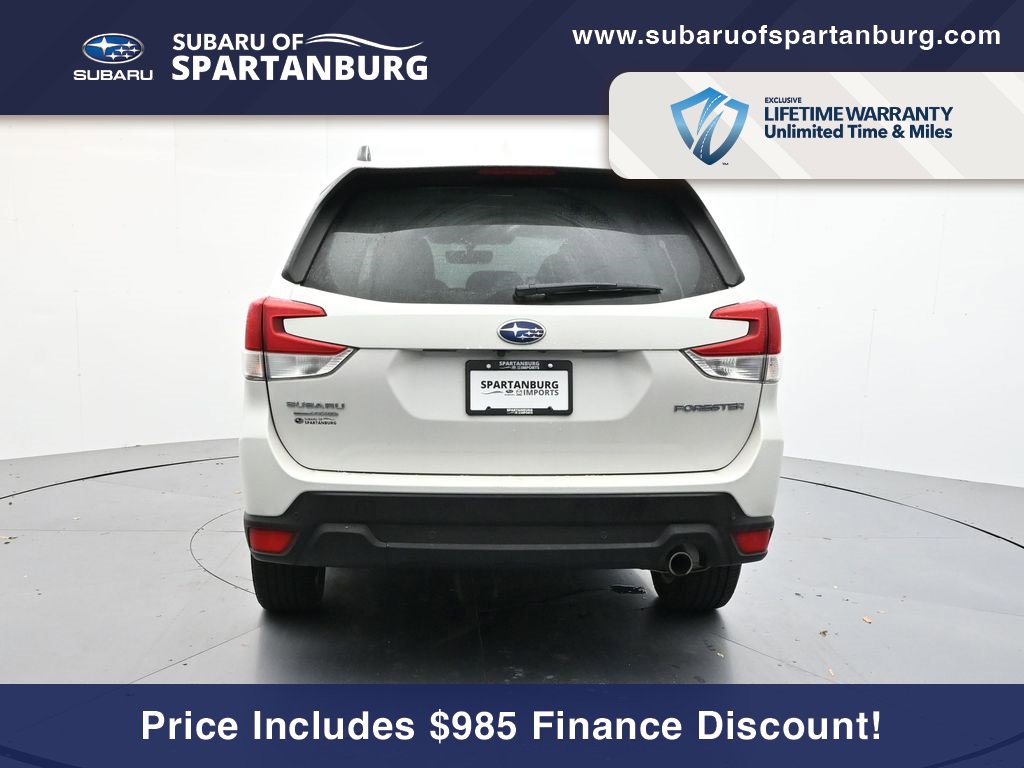 Used 2022 Subaru Forester Limited image 6