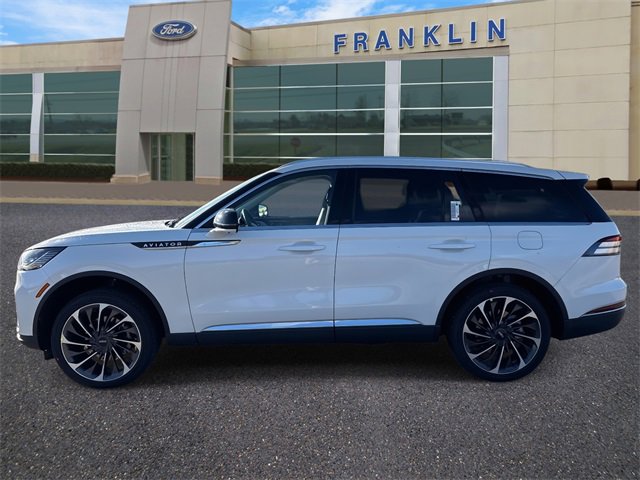 New 2026 Lincoln Aviator Reserve image 4