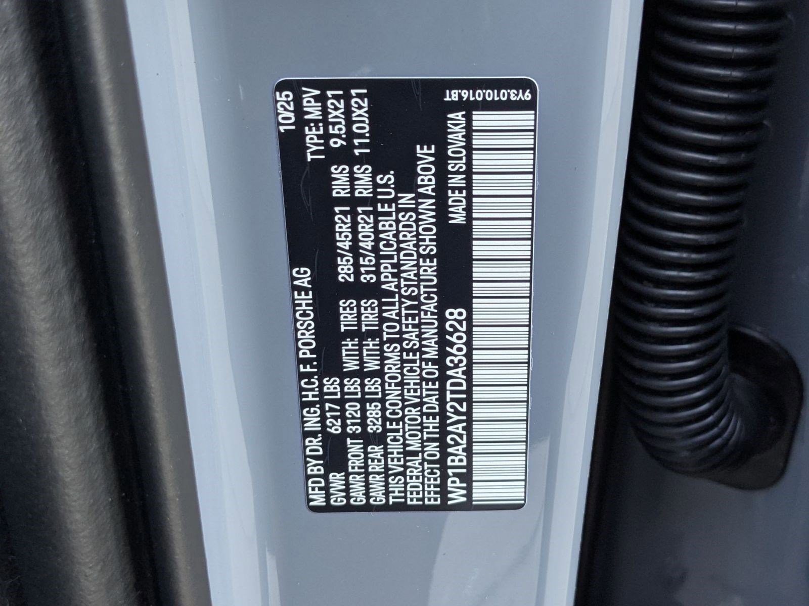 New 2026 Porsche Cayenne Coupe image 30