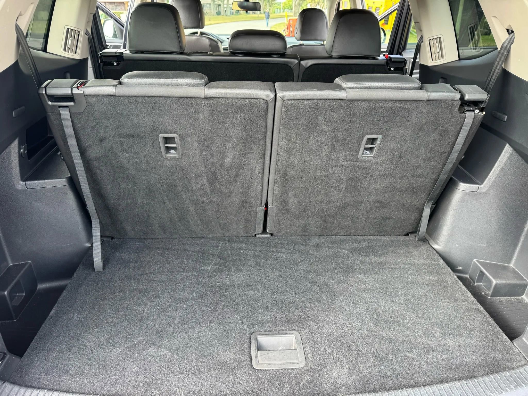 Used 2018 Volkswagen Atlas SE image 18