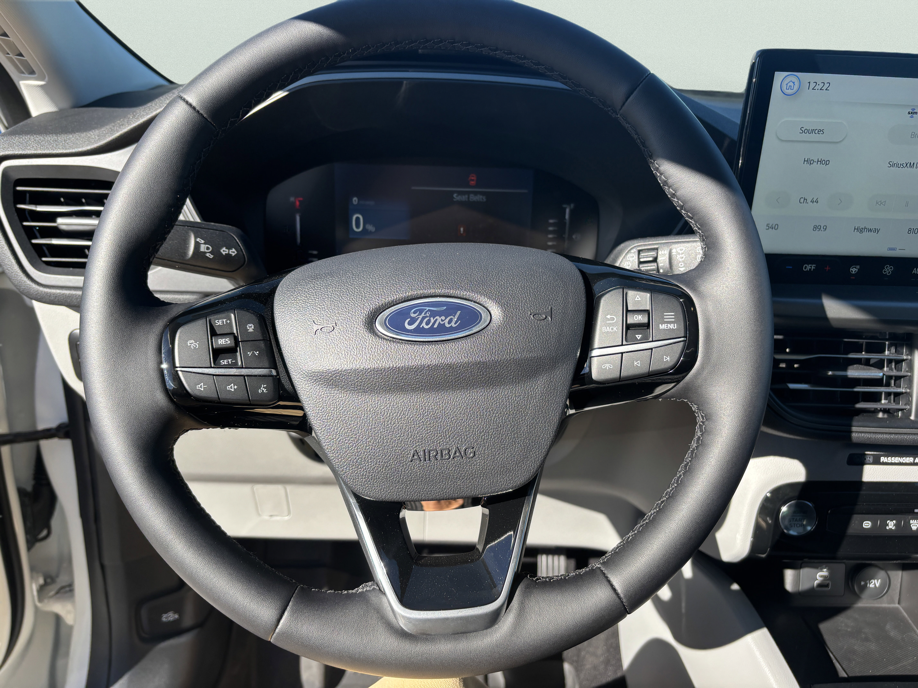 Used 2024 Ford Escape SE FWD image 38