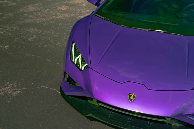 Used 2021 Lamborghini Huracan EVO RWD image 32