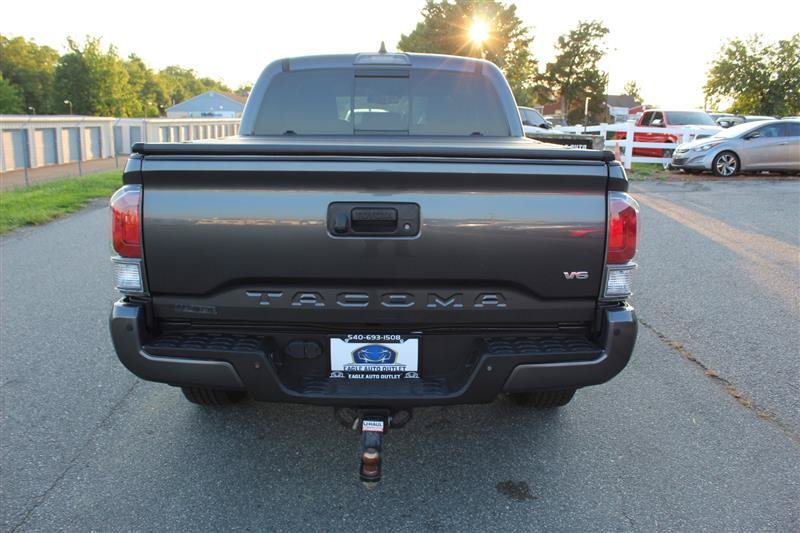 Used 2021 Toyota Tacoma TRD Off-Road w/ Technology Package AWD/4WD image 6