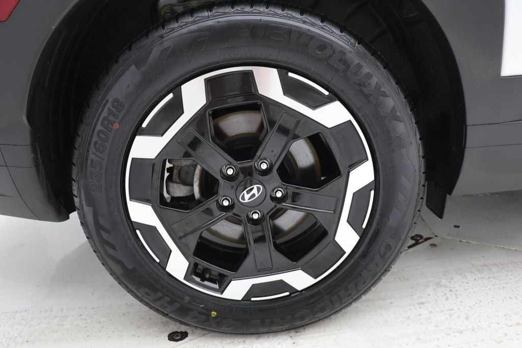 Used 2025 Hyundai Santa Fe SEL AWD/4WD image 9