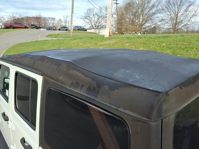 Used 2022 Jeep Wrangler Unlimited Sport image 10