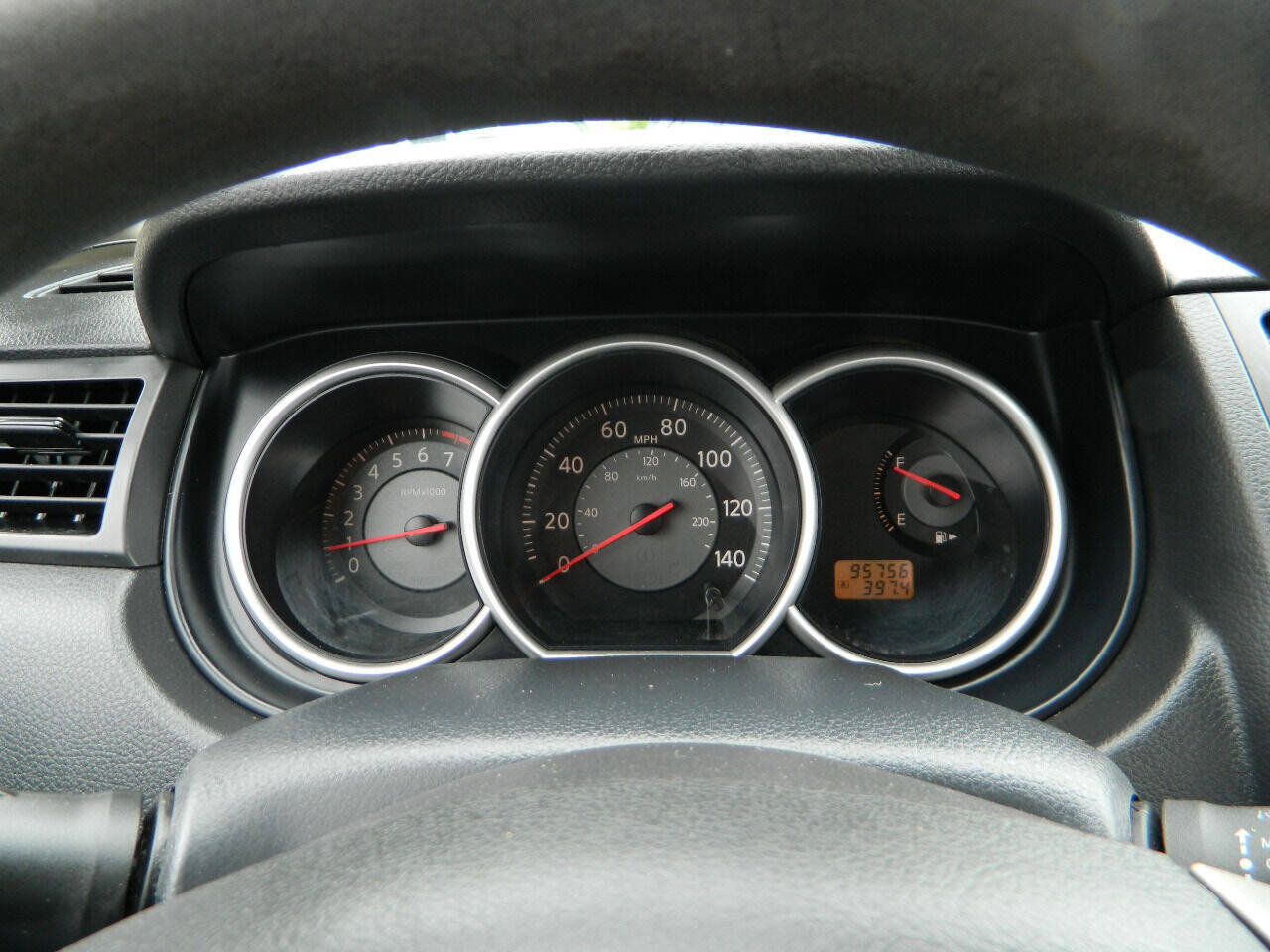 Used 2009 Nissan Versa 1.8 S w/ ABS Pkg image 17