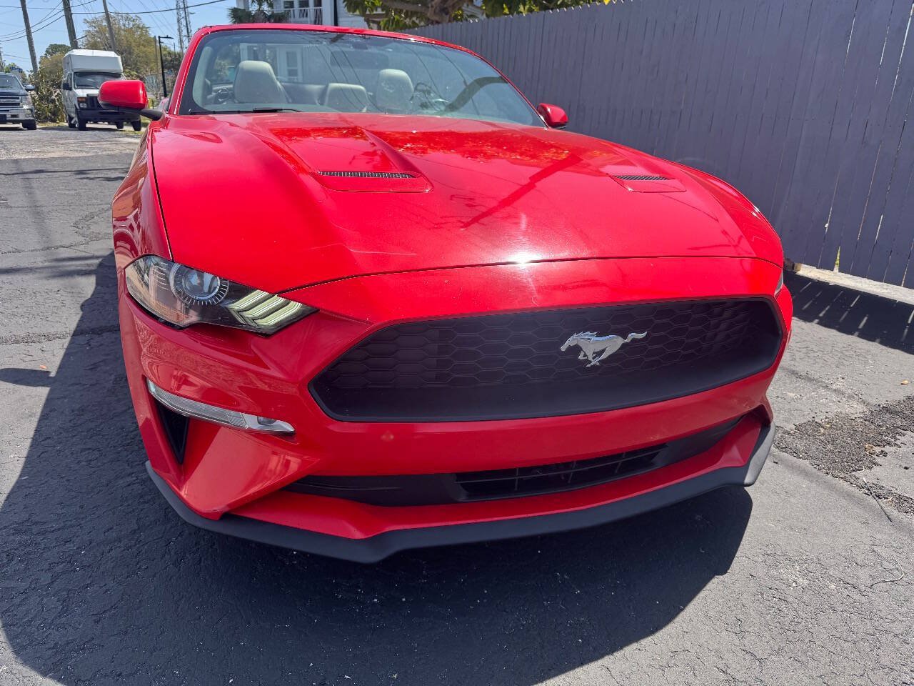 Used 2018 Ford Mustang Premium RWD image 16
